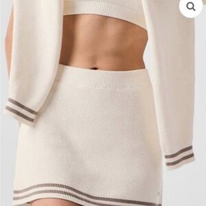 NWOT Alo Tennis Club Sweater Knit Skirt- ivory/gravel, size xs